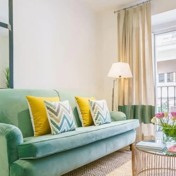 Santo Domingo II 1 Bedroom Apartment in Gran Via — отель с удобствами в Мадриде