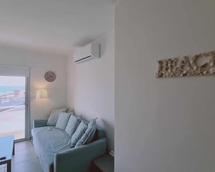 68 LCA - Stay Beach Wave Apartment 2 — отель в Ларнака, Кипр