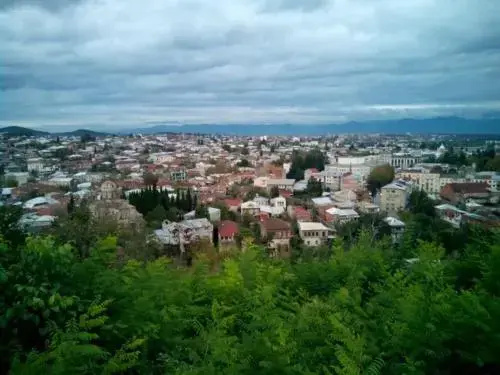 Guest House on Chanchibadze 9 — отель в Кутаиси, Грузия