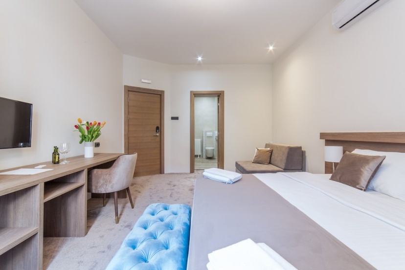 M House Apartments — отель с удобствами в Белграде