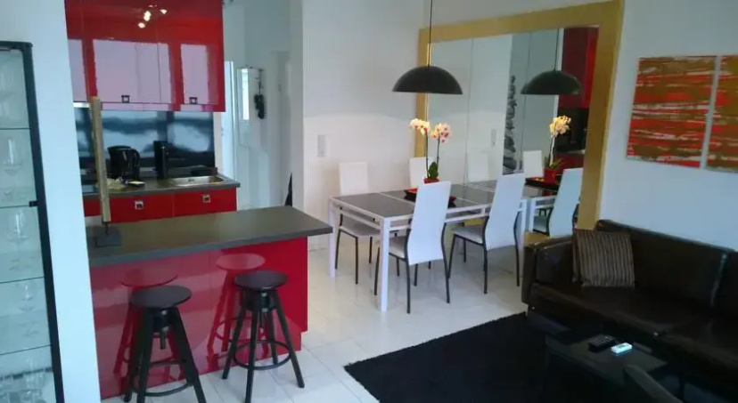 Italienische Designerwohnung — забронировать отель в Берлине