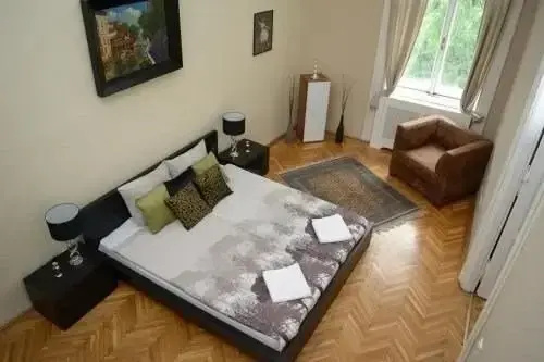 International Apartments — забронировать отель в Будапеште