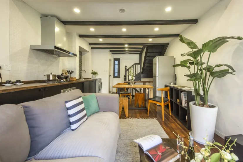 StarLive Apartment - Aurora — забронировать отель в Шанхае