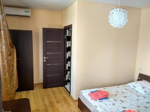 Amra Guest House — забронировать отель в Пицунда