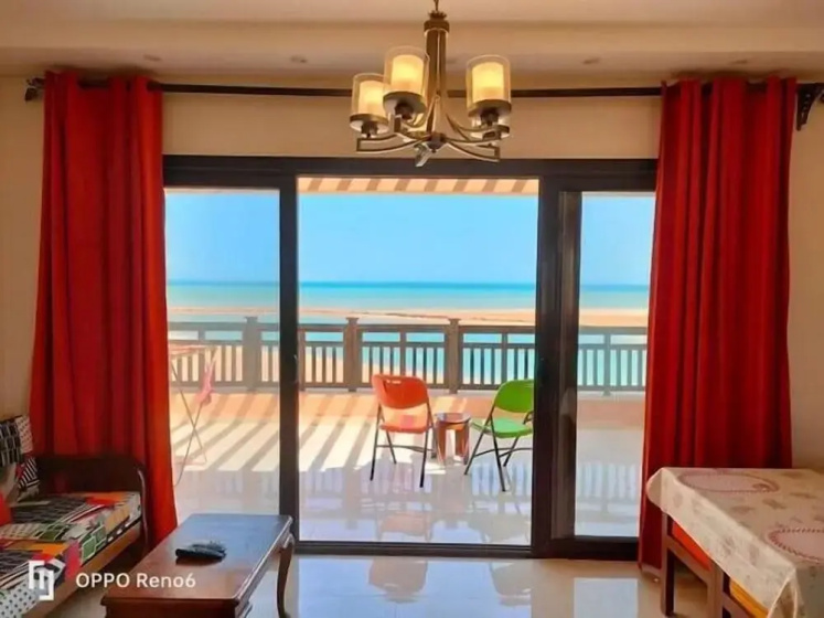 Luxury Half Villa Sea View — комфортный отель в эле