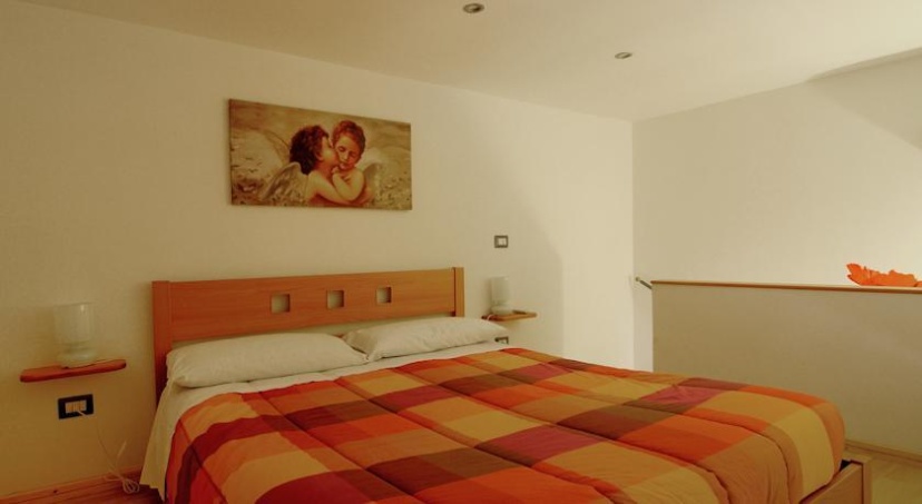 La Maison Petit — отель в Неаполе, Италия