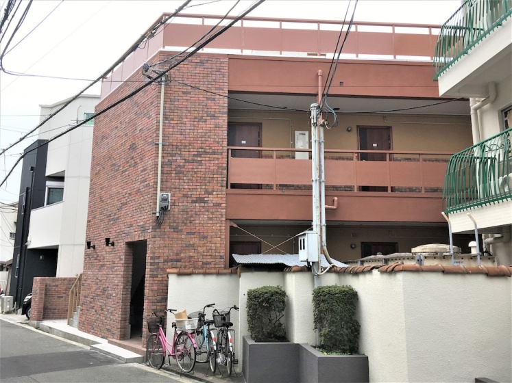 Tamade Sakura House — отель с удобствами в Осаке