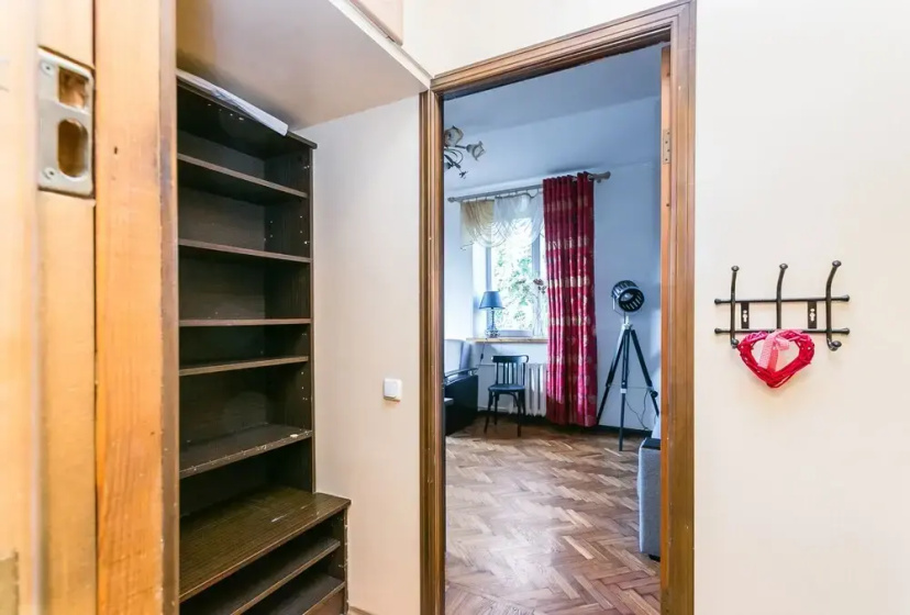 Apartments on Bolshoy Kondratyevskiy Pereulok — отель в Москве, Россия