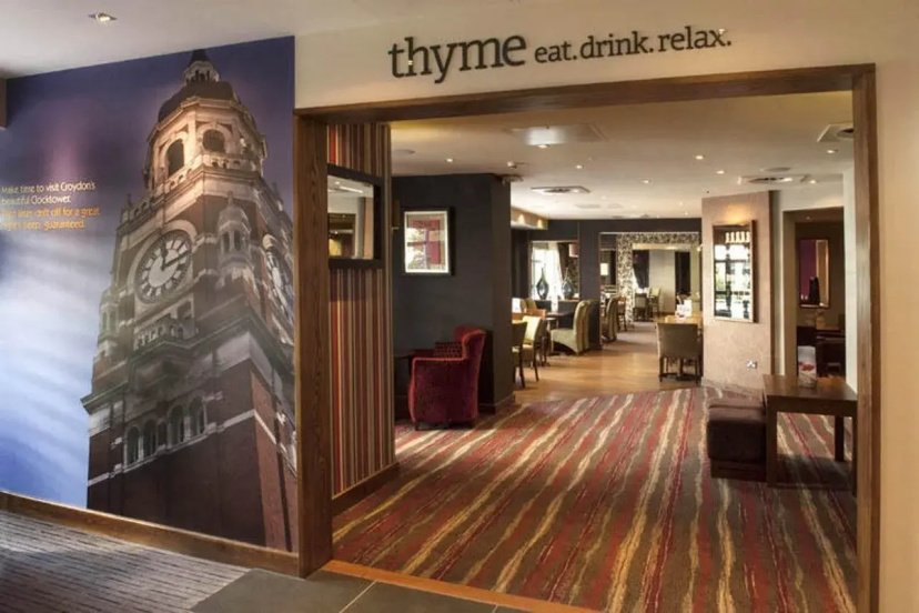 Premier Inn Croydon Town Centre — забронировать отель в Лондоне