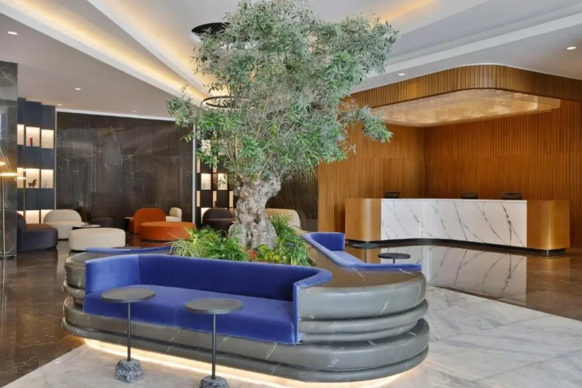 Hotel Local Dubai at Jumeirah Village Triangle — отель в удобной локации в Дубае