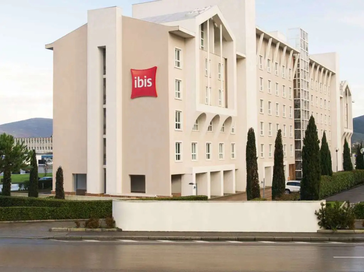 Ibis Firenze Nord Aeroporto — забронировать отель в Флоренции
