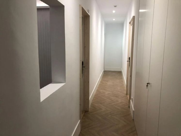 The Mo House — забронировать отель в Барселоне