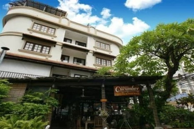 Cucumber Inn — отель с удобным расположением в Паттайе