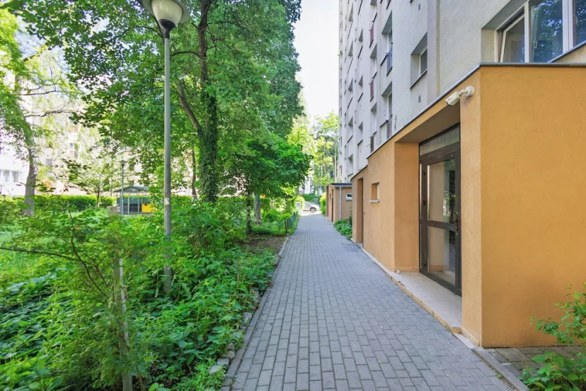 Цены на City Center Sliska 60 в Варшаве
