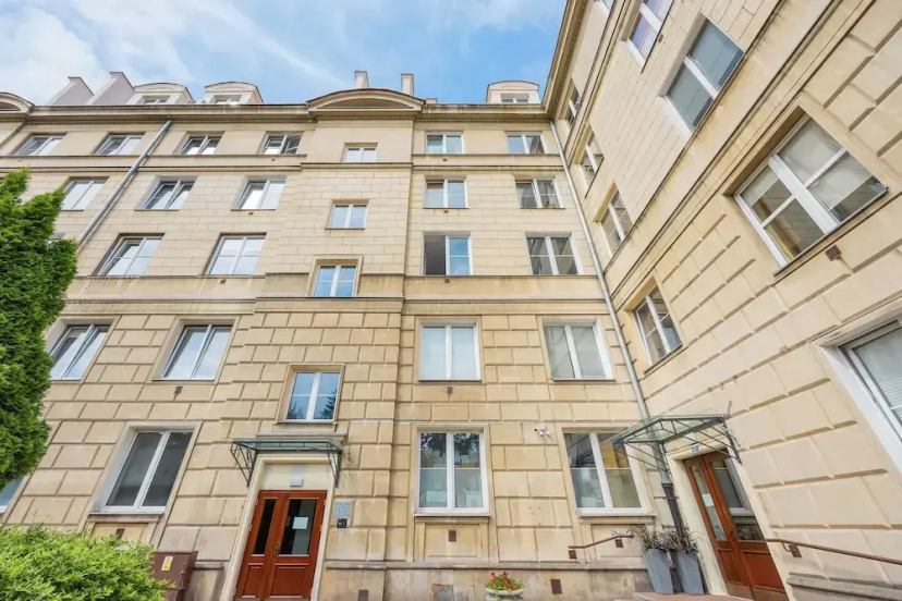 Studio Centre of Warsaw by Renters — отель с удобствами в Варшаве