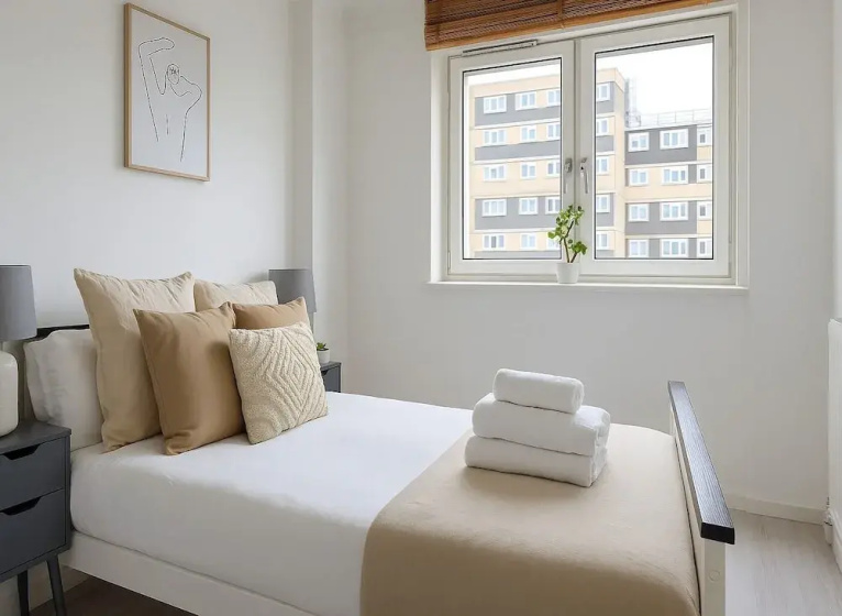 Elegant 2 Bedroom Apartment in Battersea — комфортный отель в Лондоне