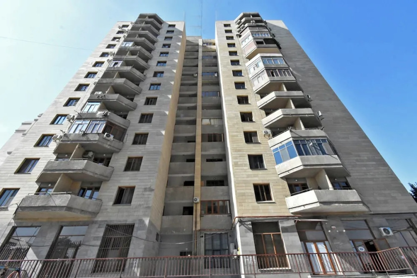 Apartment by Luxe Group GL152 3 — отель в Ереван, Армения