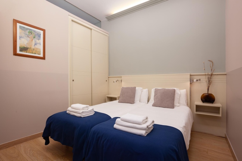 MIRO B · Renovated apartment near Plaza Catalunya — отзывы гостей и цены