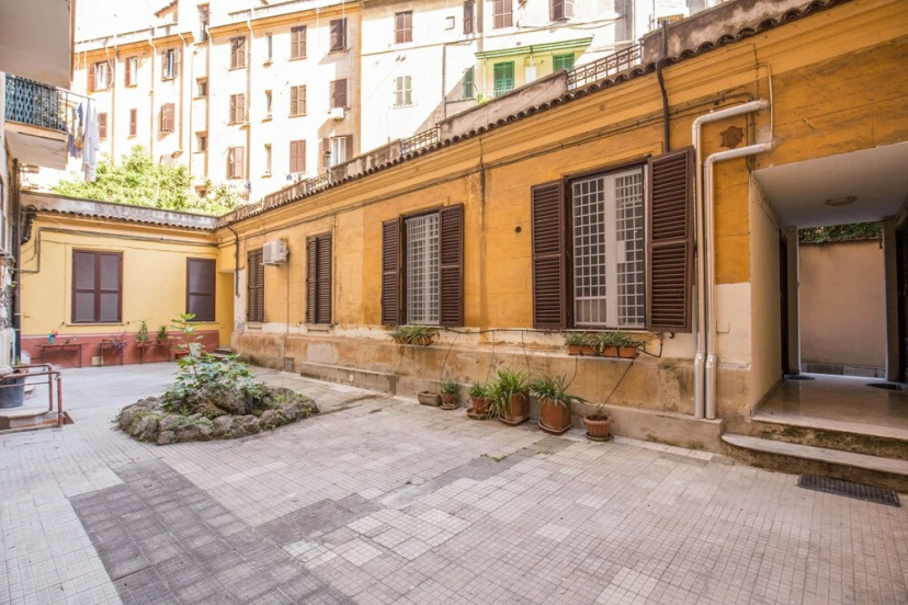 M&L Apartment - case vacanze a Roma — отель с удобным расположением в Риме