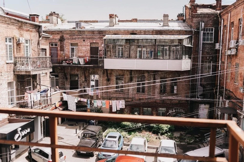 Apartments on Svetlanskaya — отель с удобным расположением в Владивостоке