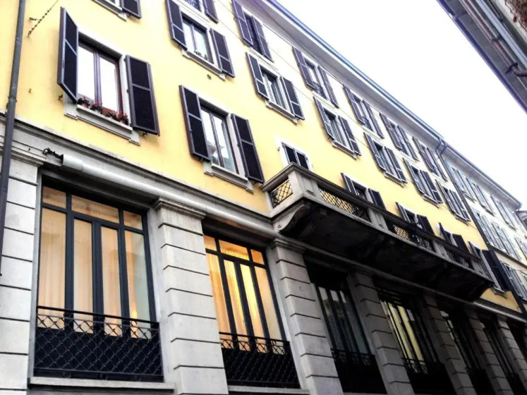 Heart Apartments Duomo Castello — забронировать отель в Милане