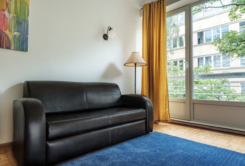 Friends Avenue Apartment — отзывы гостей и цены