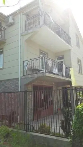 Цены на Guest House on Iveria в Батуми