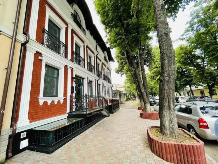Premier City Apart Hotel Chisinau — отель с удобным расположением в Кишинёв