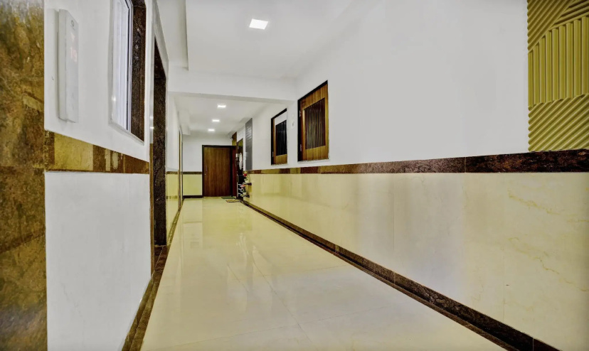 Treebo Trend Staywood Service Apartment — забронировать отель в Мумбаи