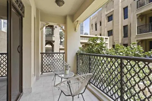 Цены на Silkhaus Downtown central Old Town 1BDR apartment в Дубае