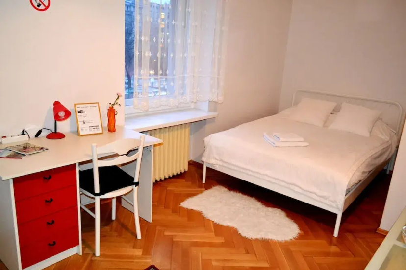 West Apartments Mazowiecka 7 — отель с удобным расположением в Варшаве