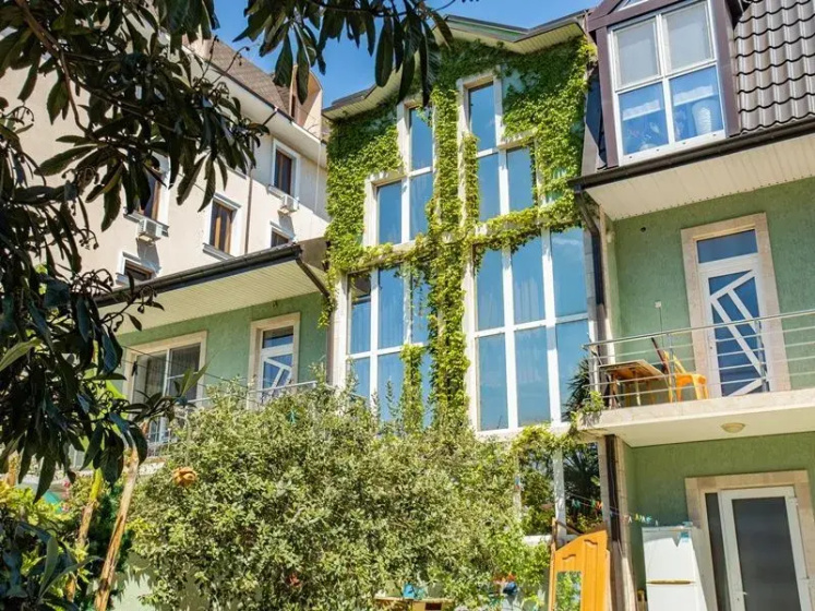 Olesya Guest House — забронировать отель в Сириусе