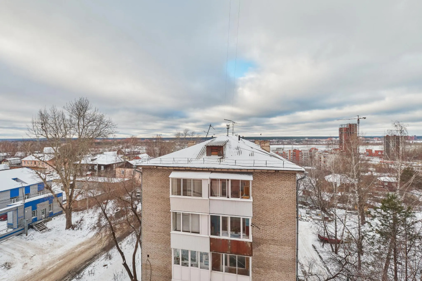 Apartamenty Petrovskie na ulice Savinyh — отель с удобствами в Томске