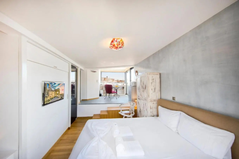 Topfloor stylish apartment with Acropolis view! — комфортный отель в Афины