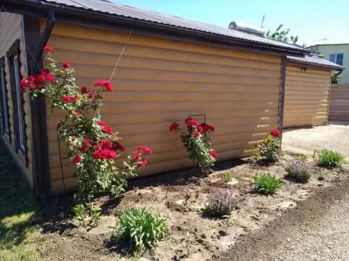 Guest House Gostevoy Dvor — отель в Должанская, Россия