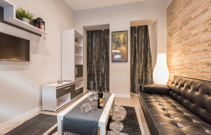Apartamento Lavapies Zen — забронировать отель в Мадриде