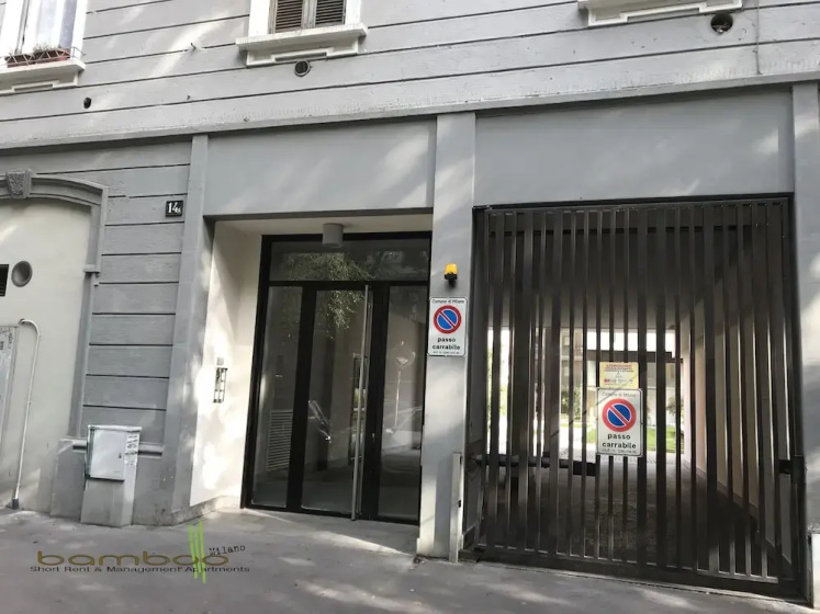 Bamboo Milano Lomellina Apartment — комфортный отель в Милане