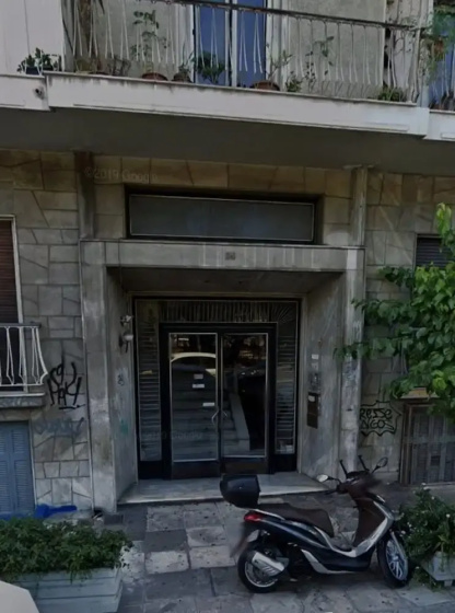 Zeus Apartment — отель с удобствами в Афины