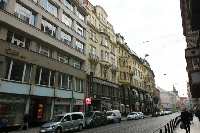 City Center 1 Bedroom Apartment — забронировать отель в Праге