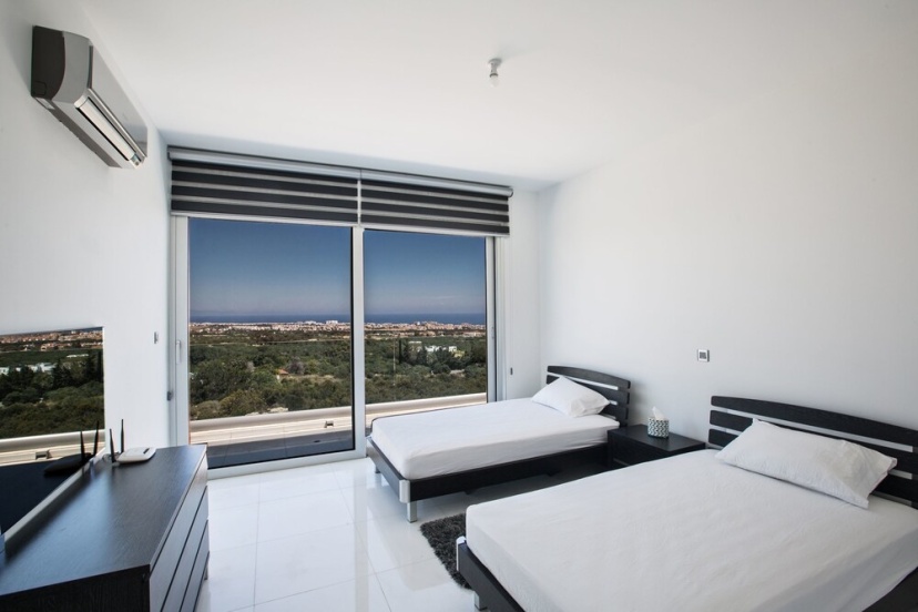 Цены на Cyprus Villa KO1 Platinum в Протарас