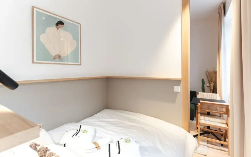 AC Apartment With Terrace in the Center of Paris — отель в Париже, Франция