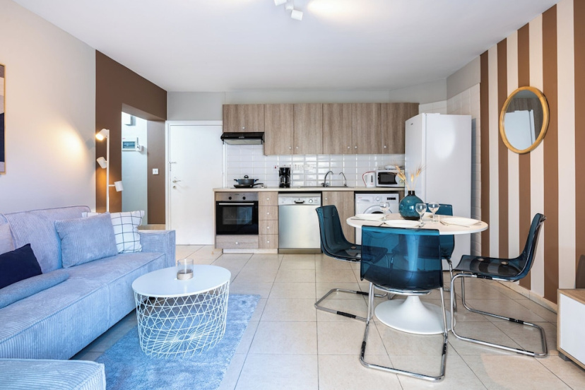 Gitane 1-Br Apt & Balcony in Larnaca 4 — отель в Ларнака, Кипр
