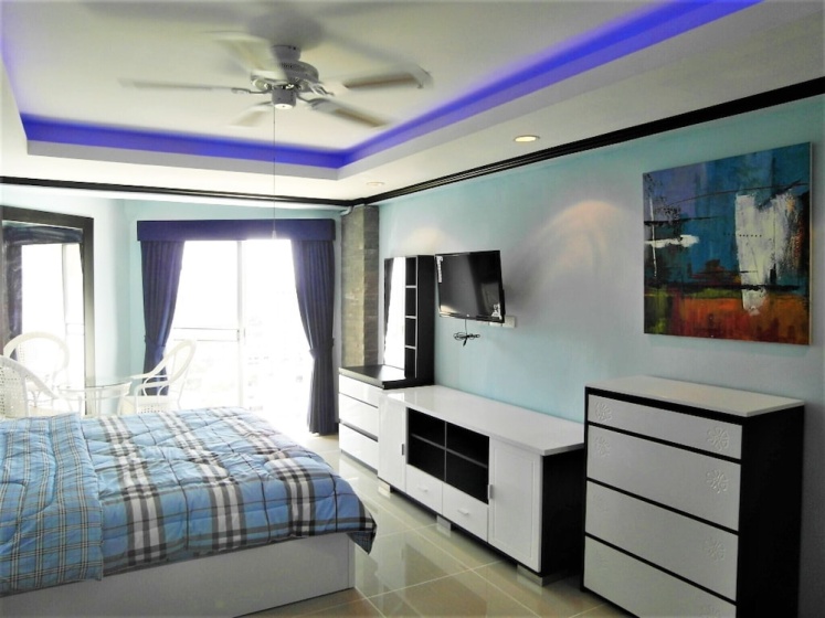 Sea View 1-bed at Jomtien Beach - Sleeps 2 — отель с удобствами в Паттайе