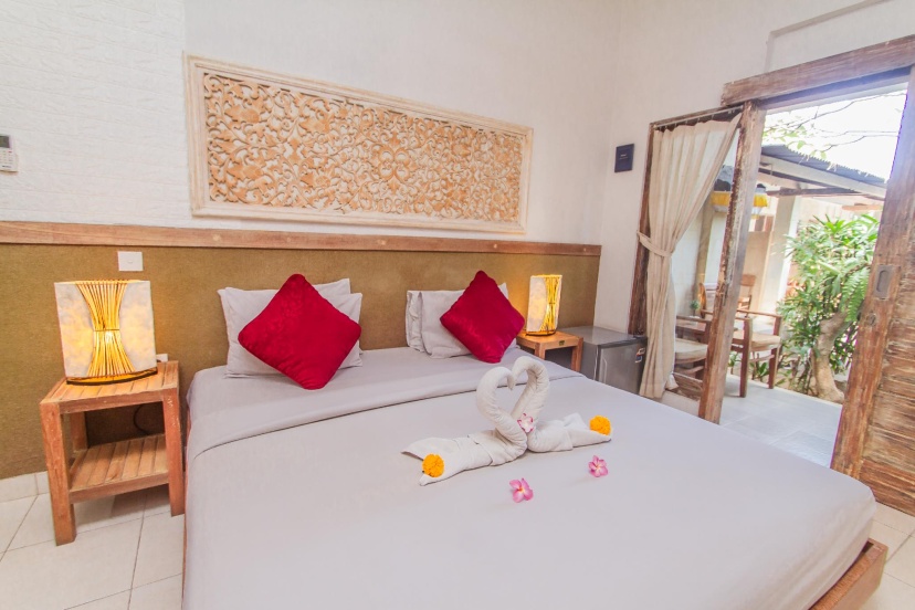 Sadana Bali Guest House — отель с удобствами в Денпасар