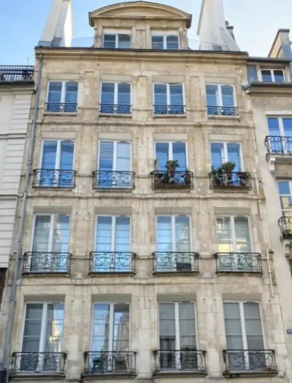 1608 Saint-Honoré — отель с удобствами в Париже