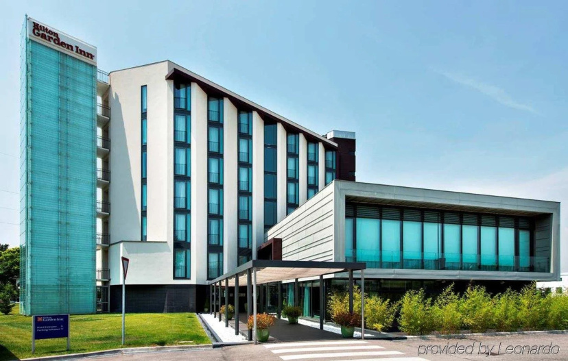 Сравните цены на Hilton Garden Inn Venice Mestre San Giuliano в Венеции