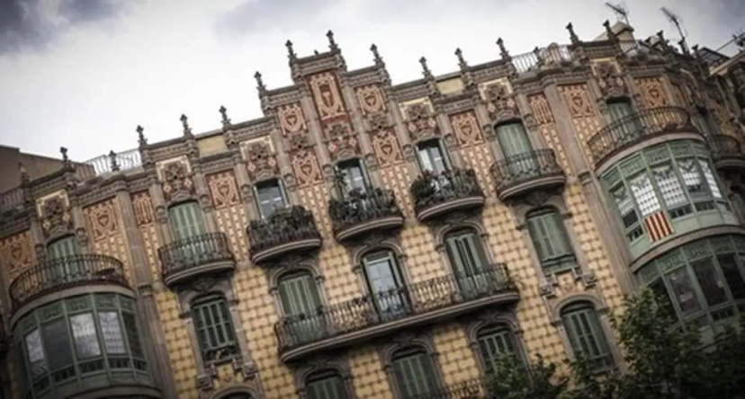 Glocal Apartments Barcelona — забронировать отель в Барселоне