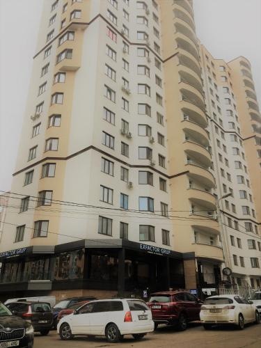 Absolute Center Luxury Apartment — отель с удобным расположением в Кишинёв