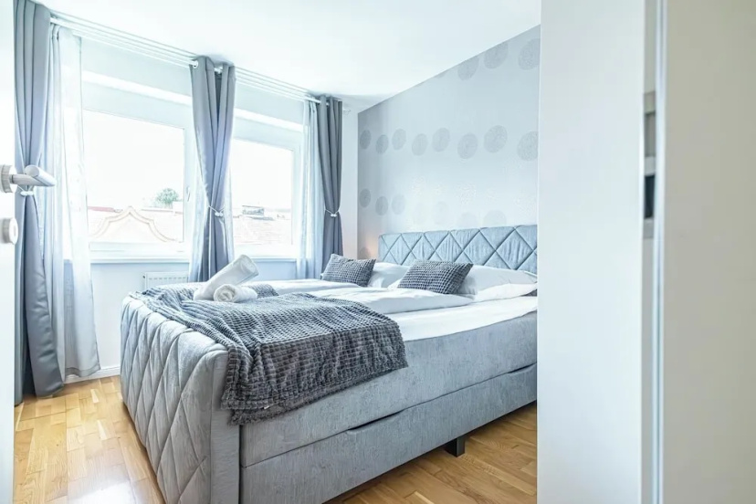 9 Min Metro City Center 1BR 1LR Apt — забронировать отель в вене