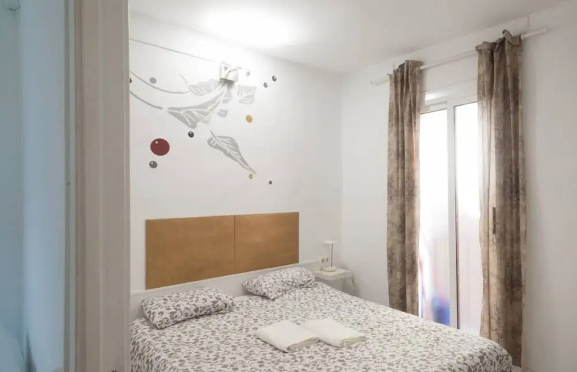Central Born Apt 31 — забронировать отель в Барселоне